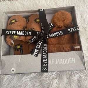 Steve Madden Brown Slippers and Hat Set